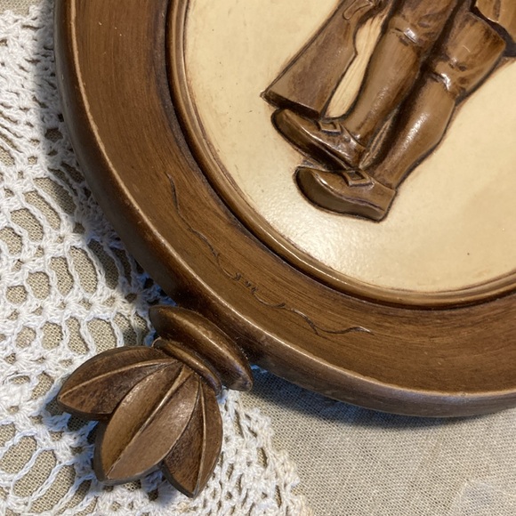 Vintage Pilgrim Plaques Ornate Frames - Picture 8 of 16